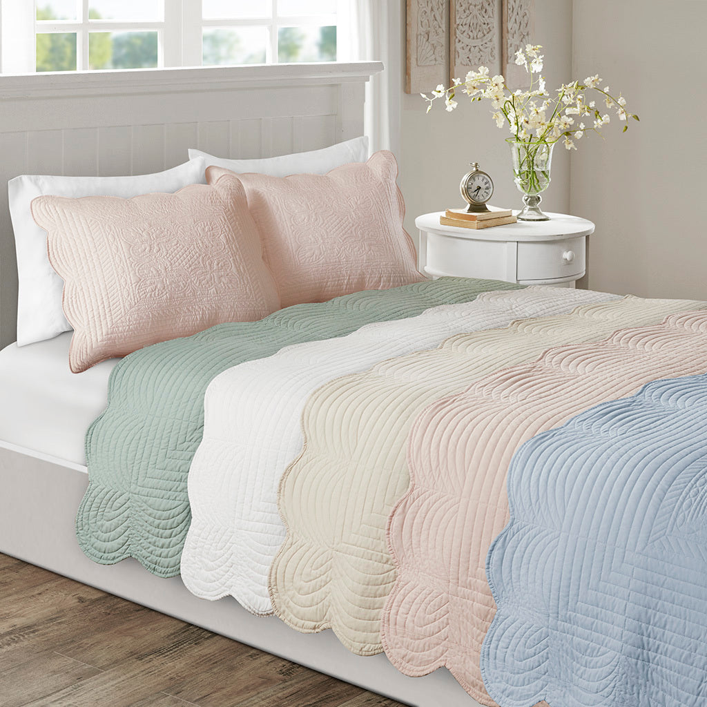 3 Piece Reversible Scalloped Edge Quilt Set - Blush King/Cal King, photo 14 of 14