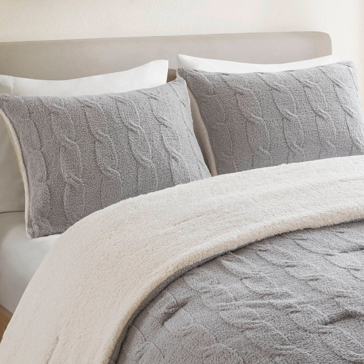 3 Pieces Full/Queen Cable Knit Chenille Comforter Set Gray, photo 11 of 19