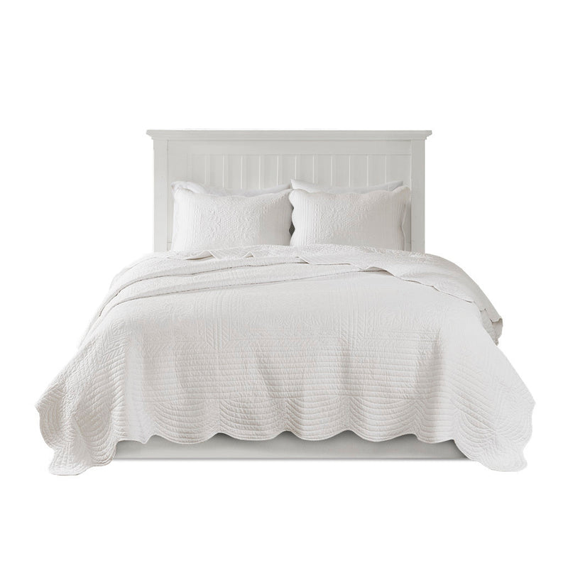 3 Piece Reversible Scalloped Edge Quilt Set White King/Cal King, photo 7 of 14