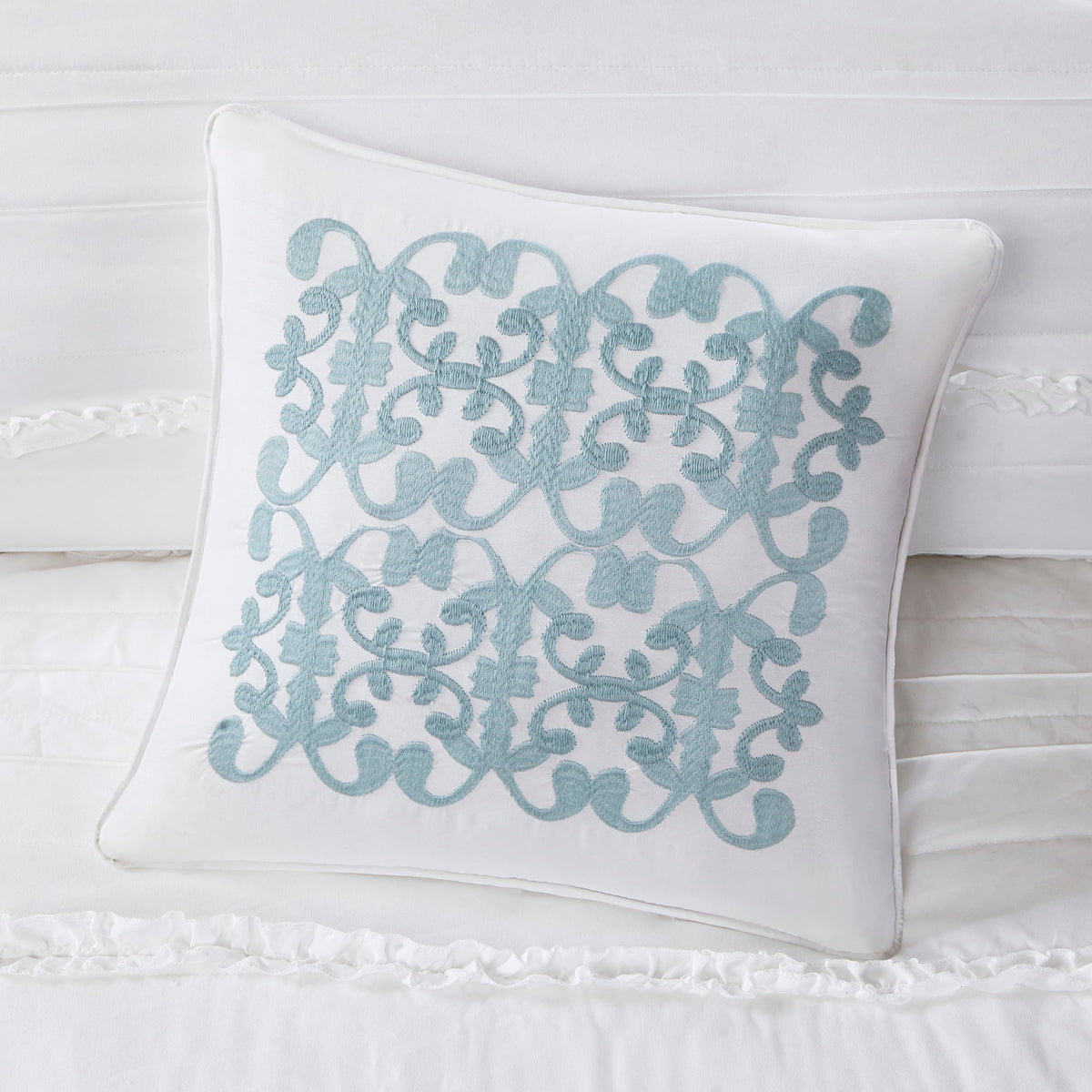 5 Piece Microfiber Ruffled Comforter Set with Hypoallergenic Fill - White, photo 8 of 13