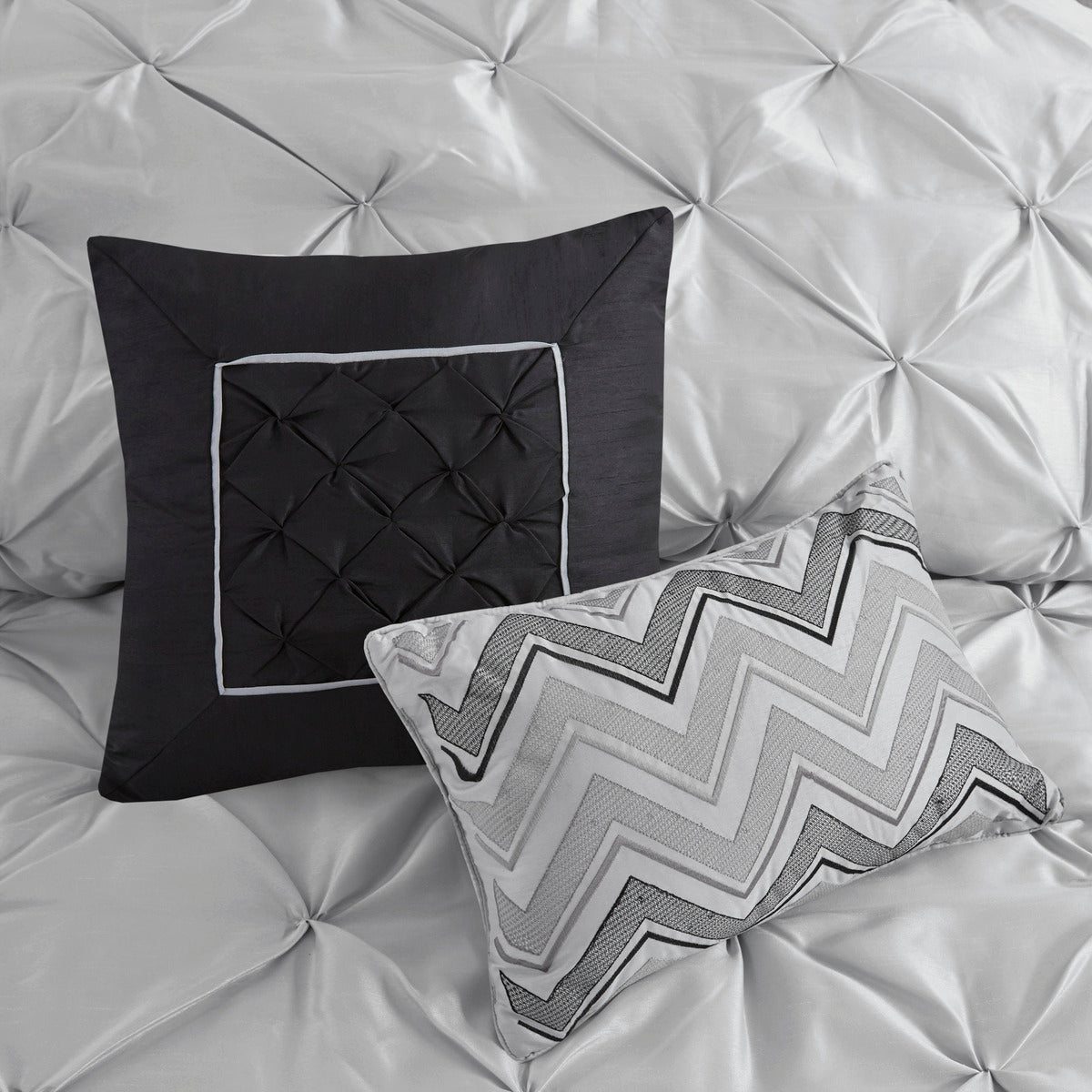 7 Piece Tufted Comforter Set Grey King, photo 11 of 13