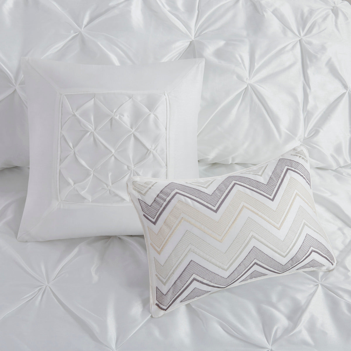 7 Piece Tufted Comforter Set White, photo 32 of 40