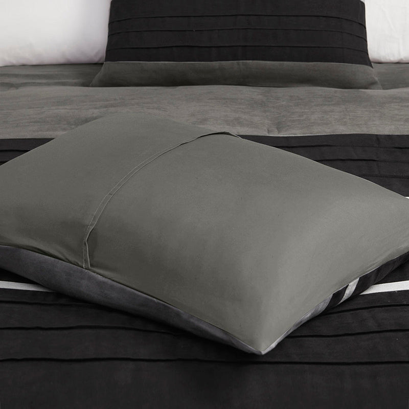 7 Pc Pieced Faux Suede Comforter Set in Black for Queen Beds, photo 10 of 12