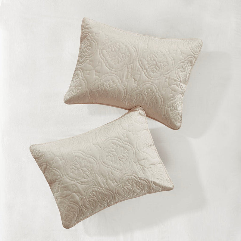 Cream 3 Piece Reversible Bedspread Set with Quilted Medallion - King/Cal King, photo 7 of 10
