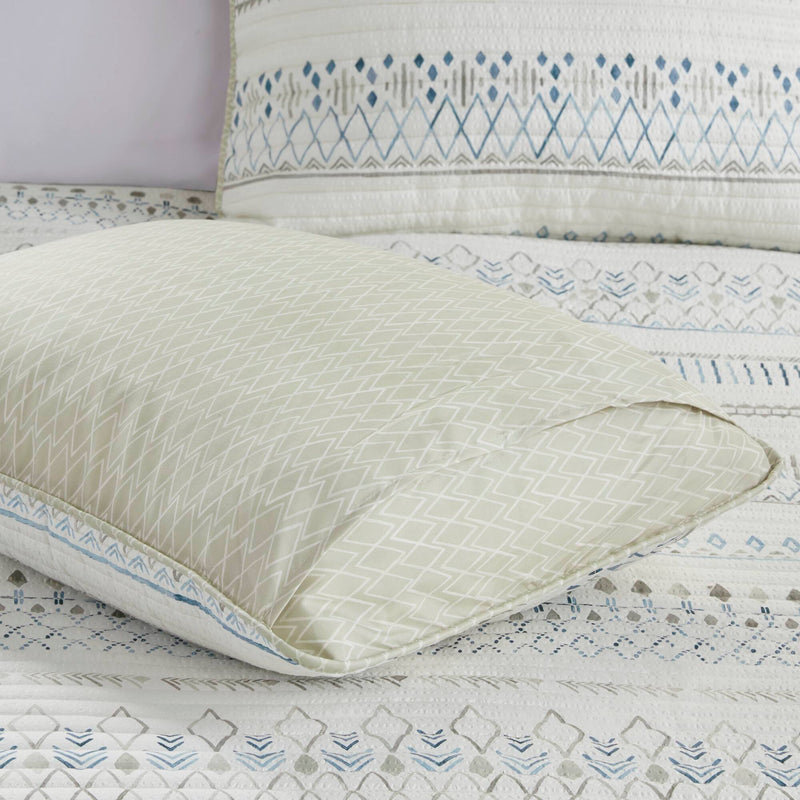 Printed Microfiber Seersucker Quilt Set with Reversible Design - Taupe/Blue, photo 11 of 11