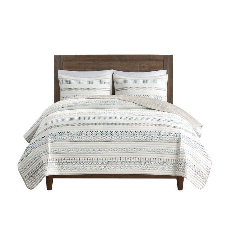 Printed Microfiber Seersucker Quilt Set with Reversible Design - Taupe/Blue, photo 8 of 11