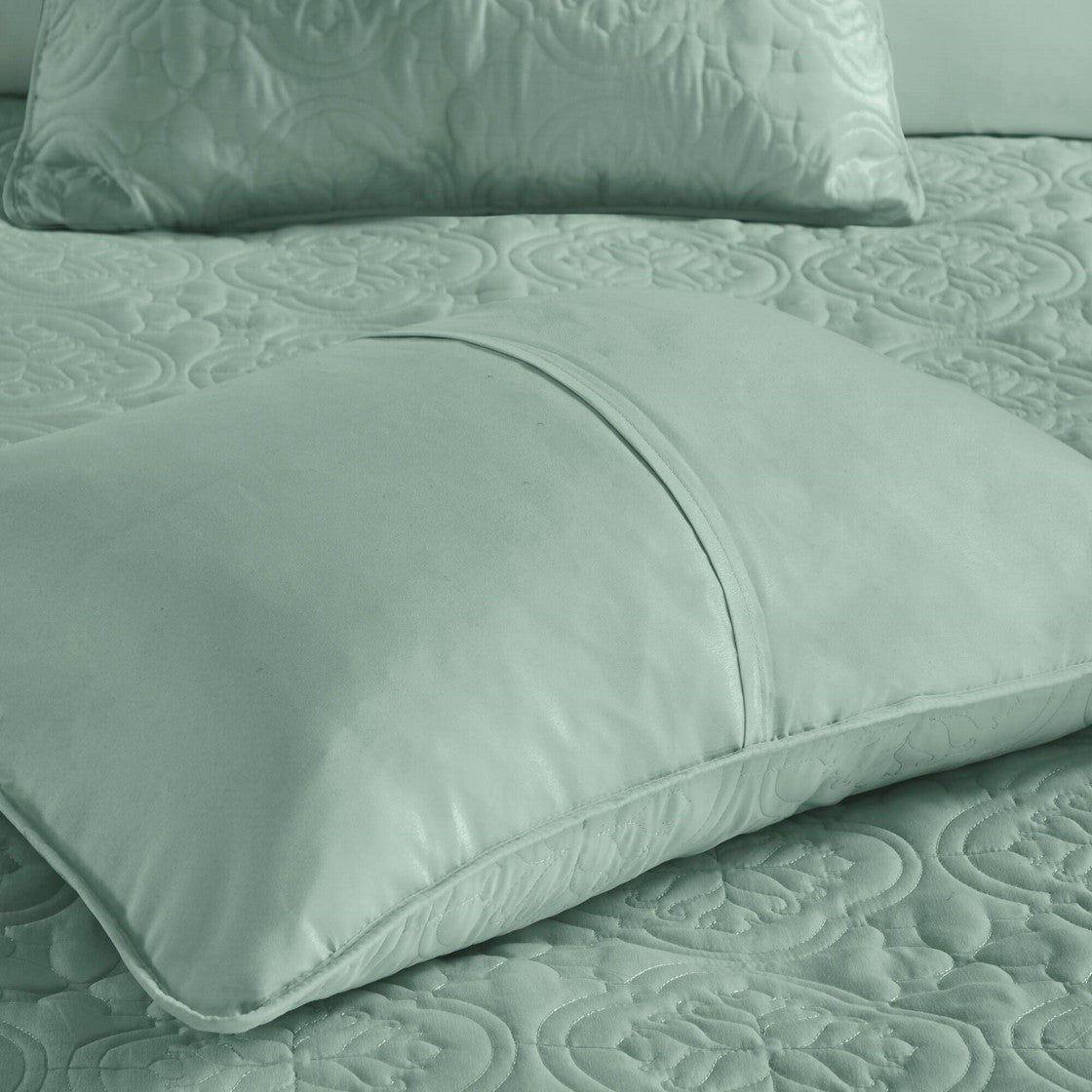 Seafoam 3 Piece Reversible Bedspread Set with Medallion Quilting - Full/Queen, photo 4 of 12