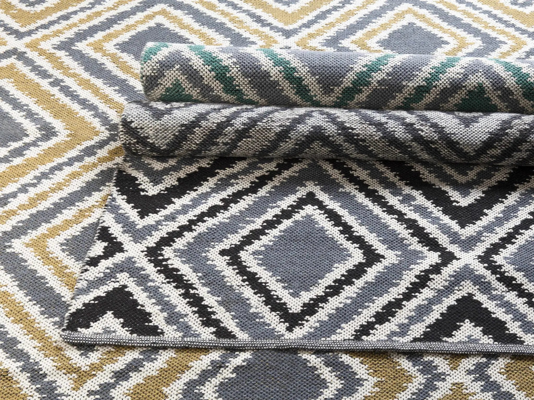 Vernal Area Rug - Clearance by Boutique Rugs