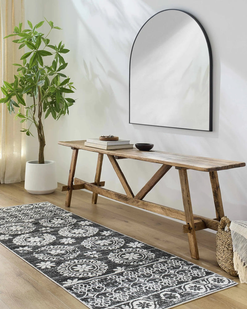 Kahraman Black & White Washable Rug - Clearance by Boutique Rugs