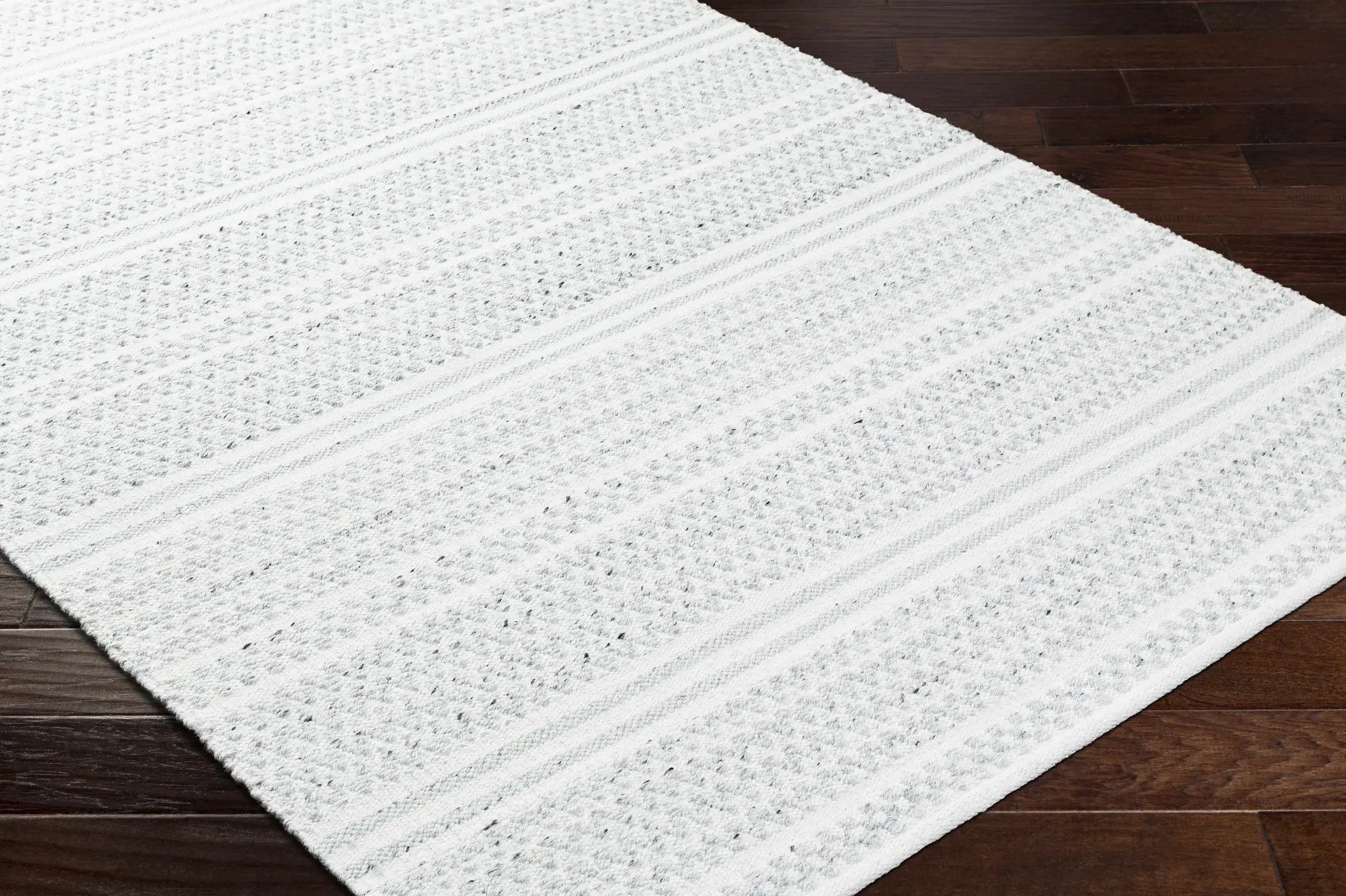 Kendi Cream Area Rug - Clearance by Boutique Rugs