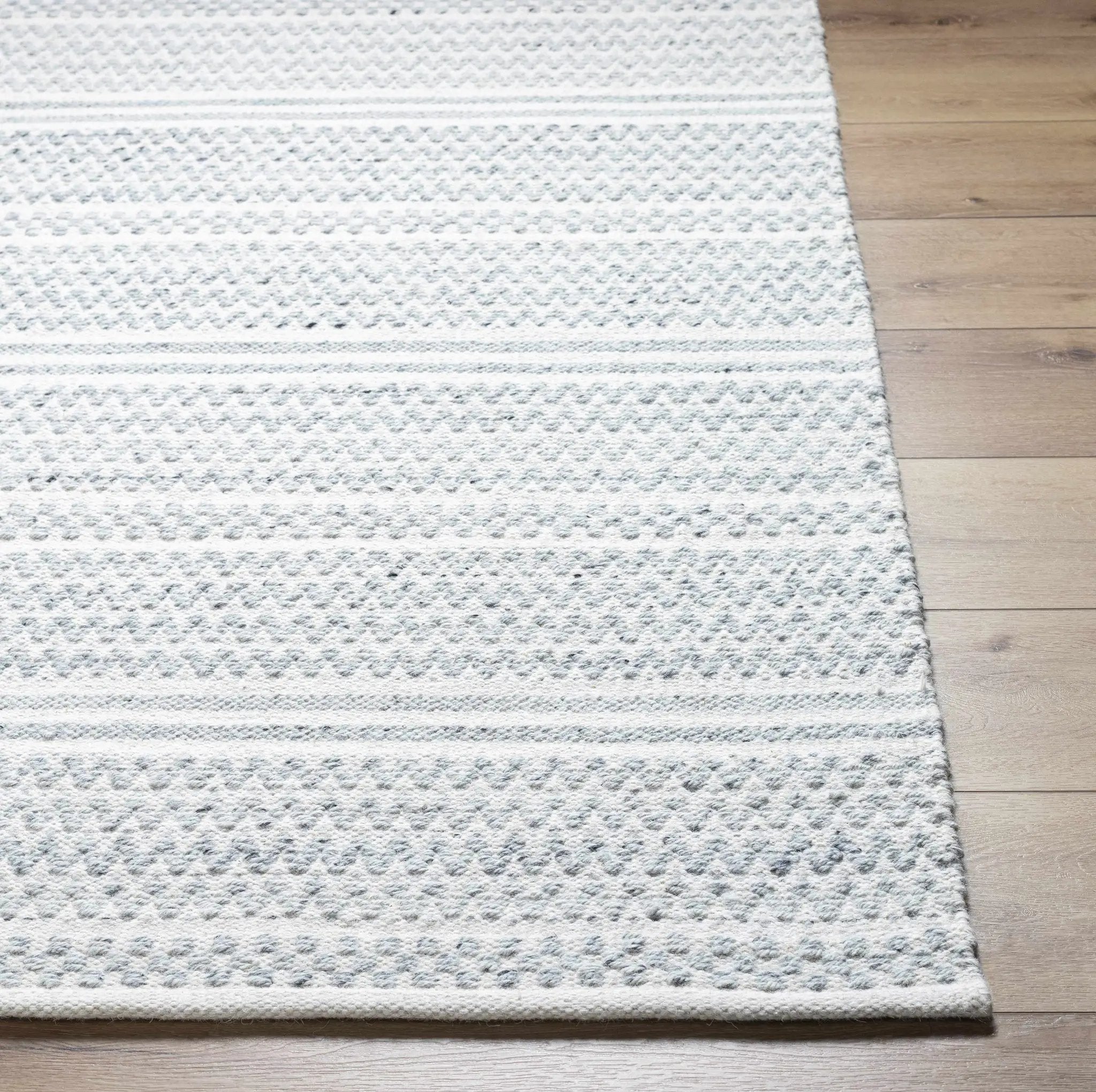 Kendi Cream Area Rug - Clearance by Boutique Rugs