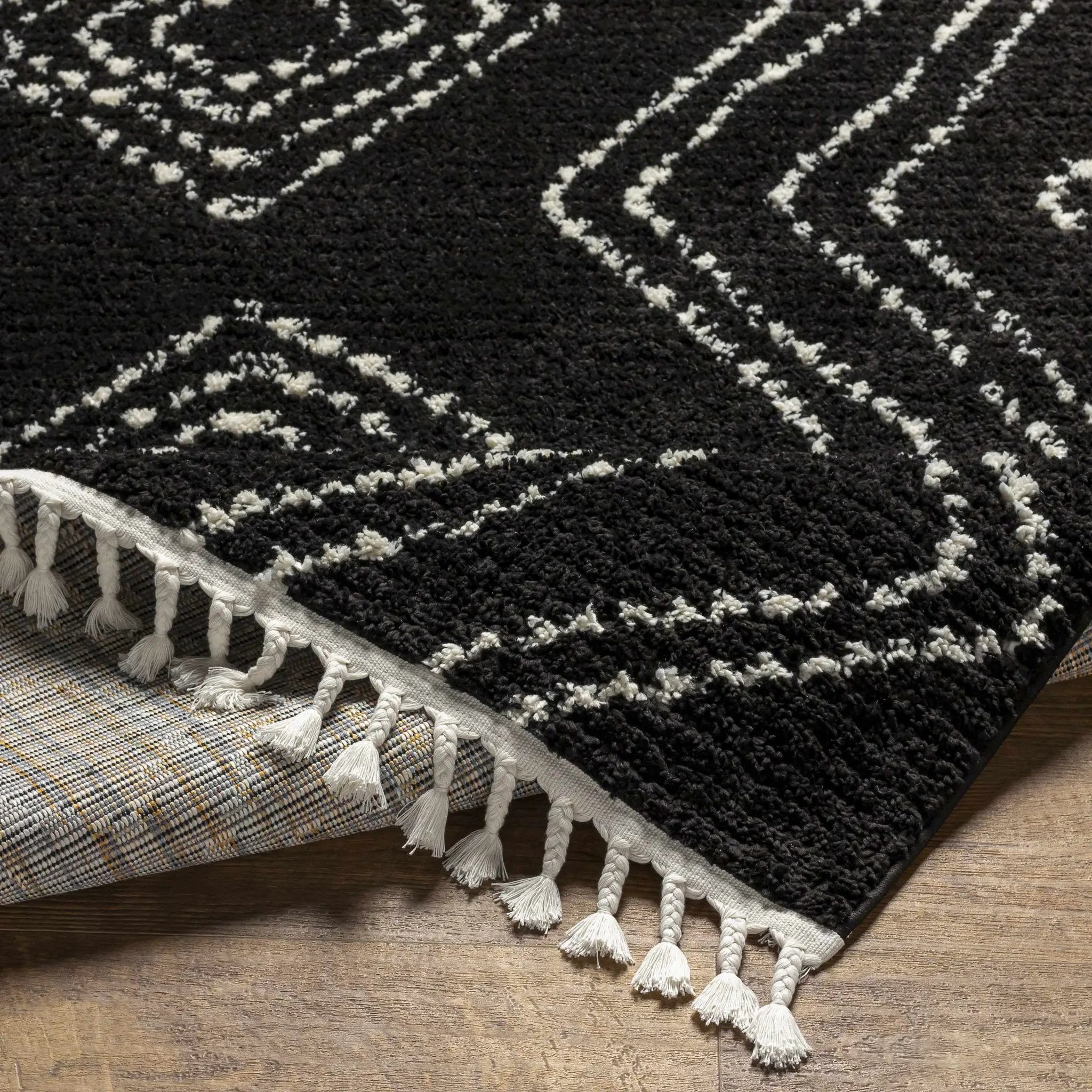 Kemer Area Rug - Clearance by Boutique Rugs