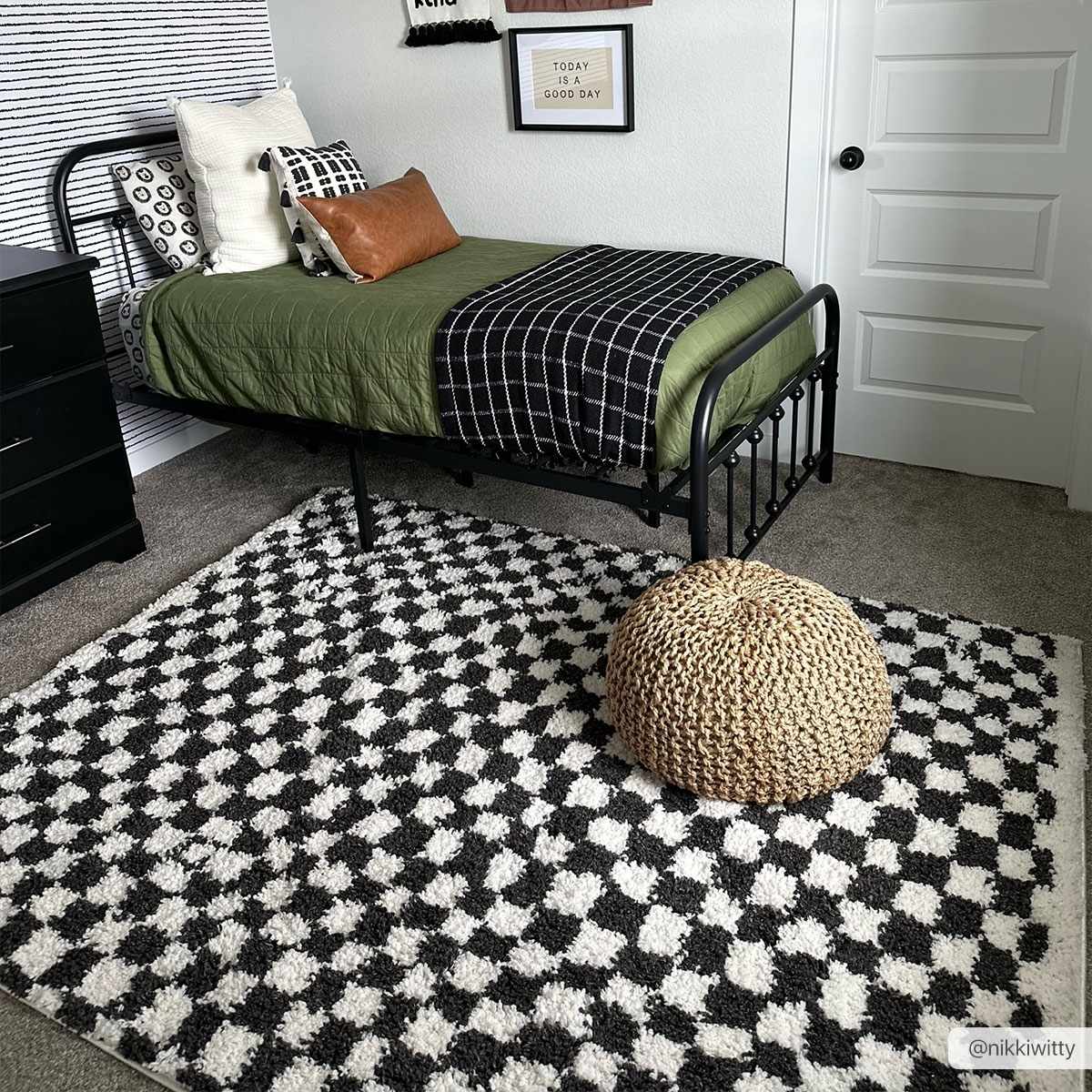 Kieu Black & White Checkered Shag Rug by Boutique Rugs