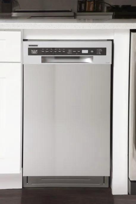 Kucht 18″ Dishwasher, Front Control, Stainless Steel Tub, K7740D by Farmhouse Kitchen and Bath