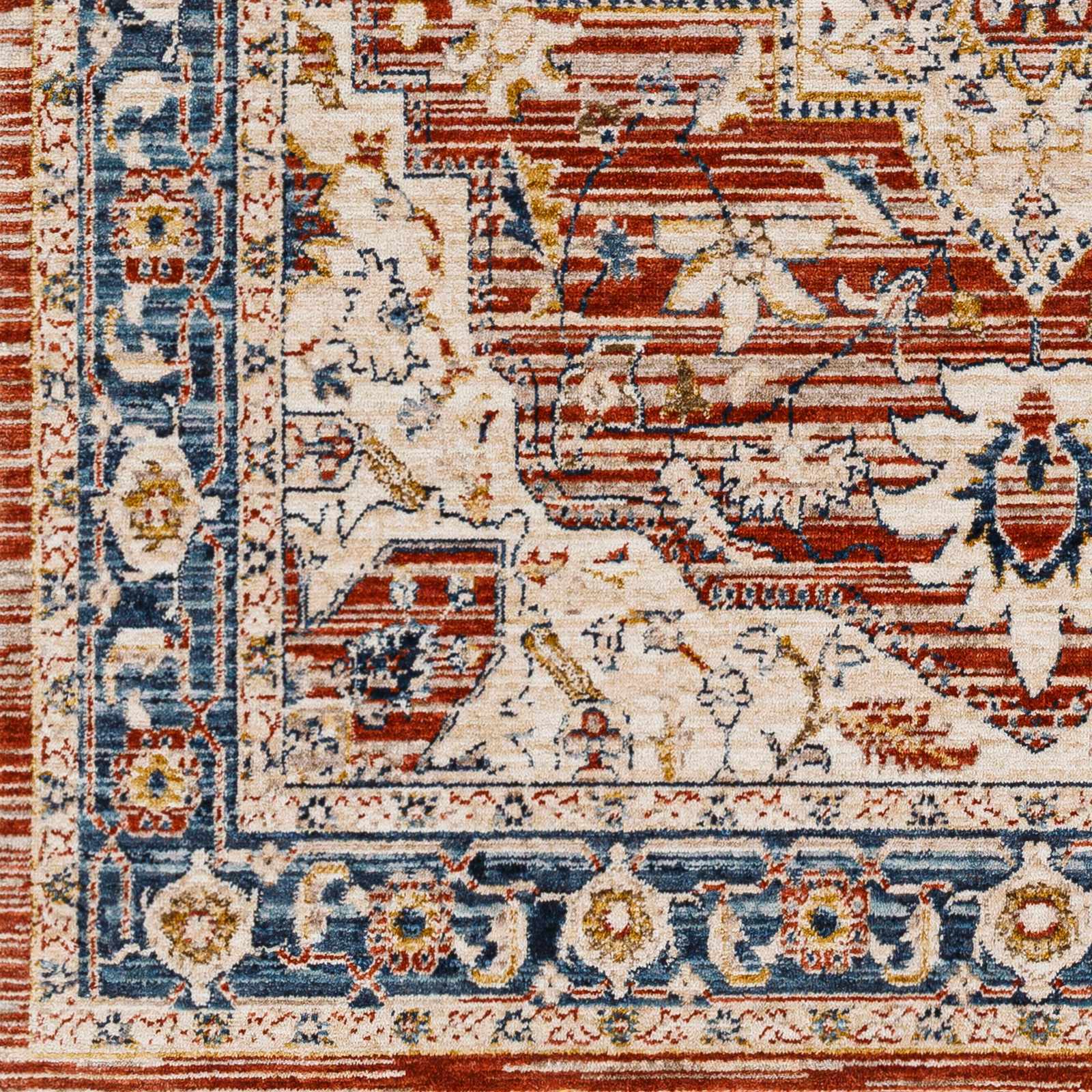 Kuro Traditional Style Rug - Clearance by Boutique Rugs