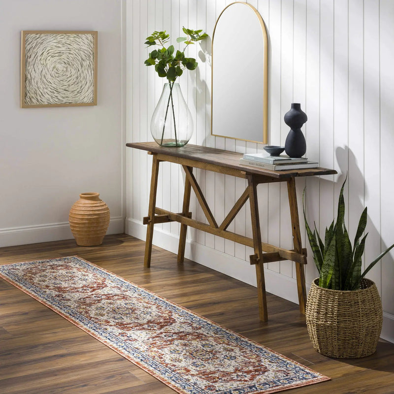 Kuro Traditional Style Rug - Clearance by Boutique Rugs