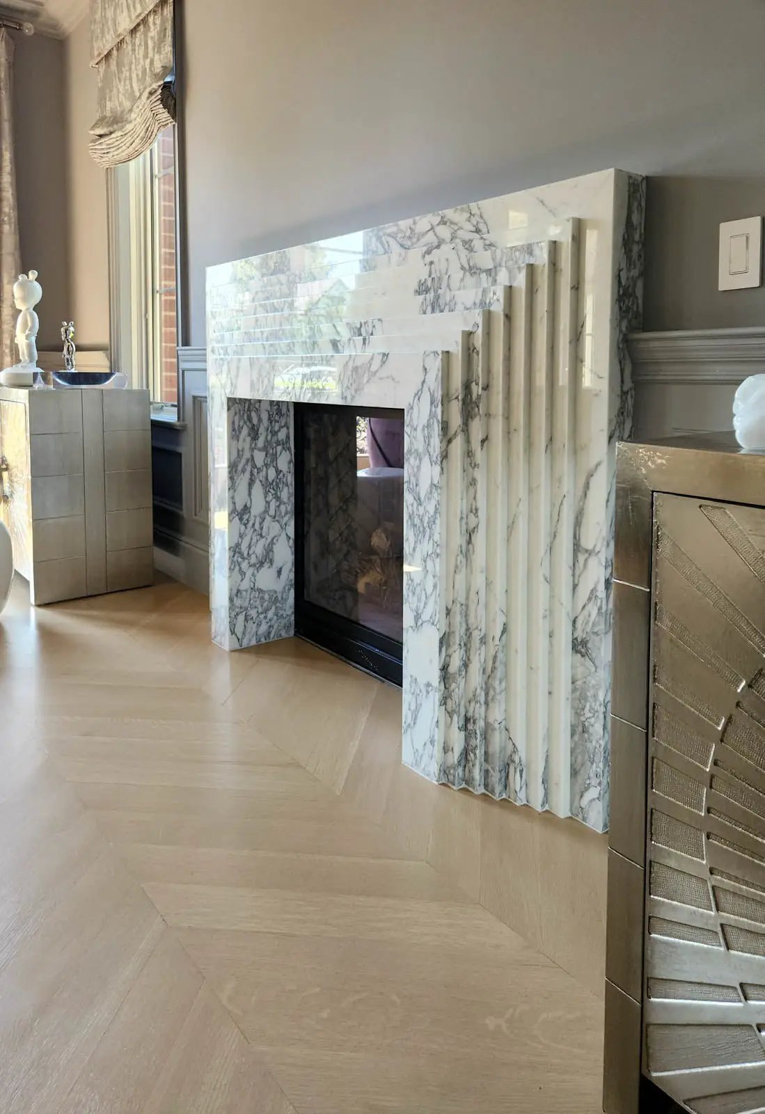 La Gigi 72 Fireplace by Zicana Boutique