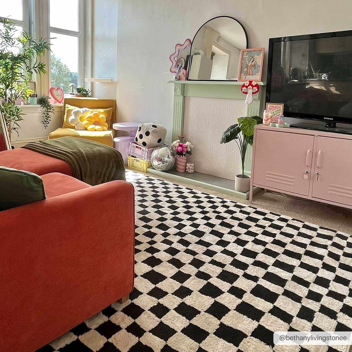 Lajos Black & White Checkered Plush Rug by Boutique Rugs
