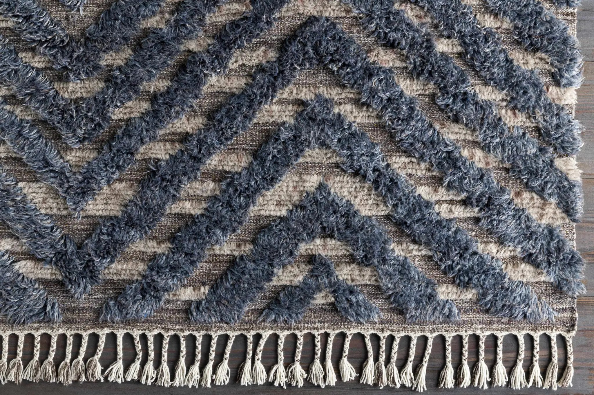 Lambsburg Knotted Wool Rug - Clearance by Boutique Rugs