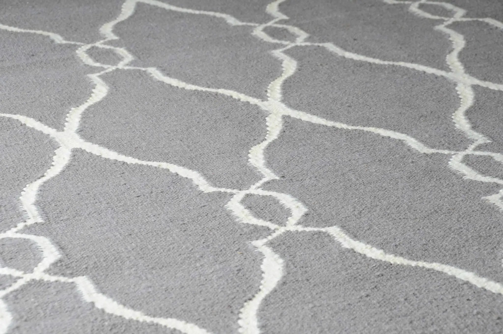 Lamy Beige Trellis Wool Rug - Clearance by Boutique Rugs