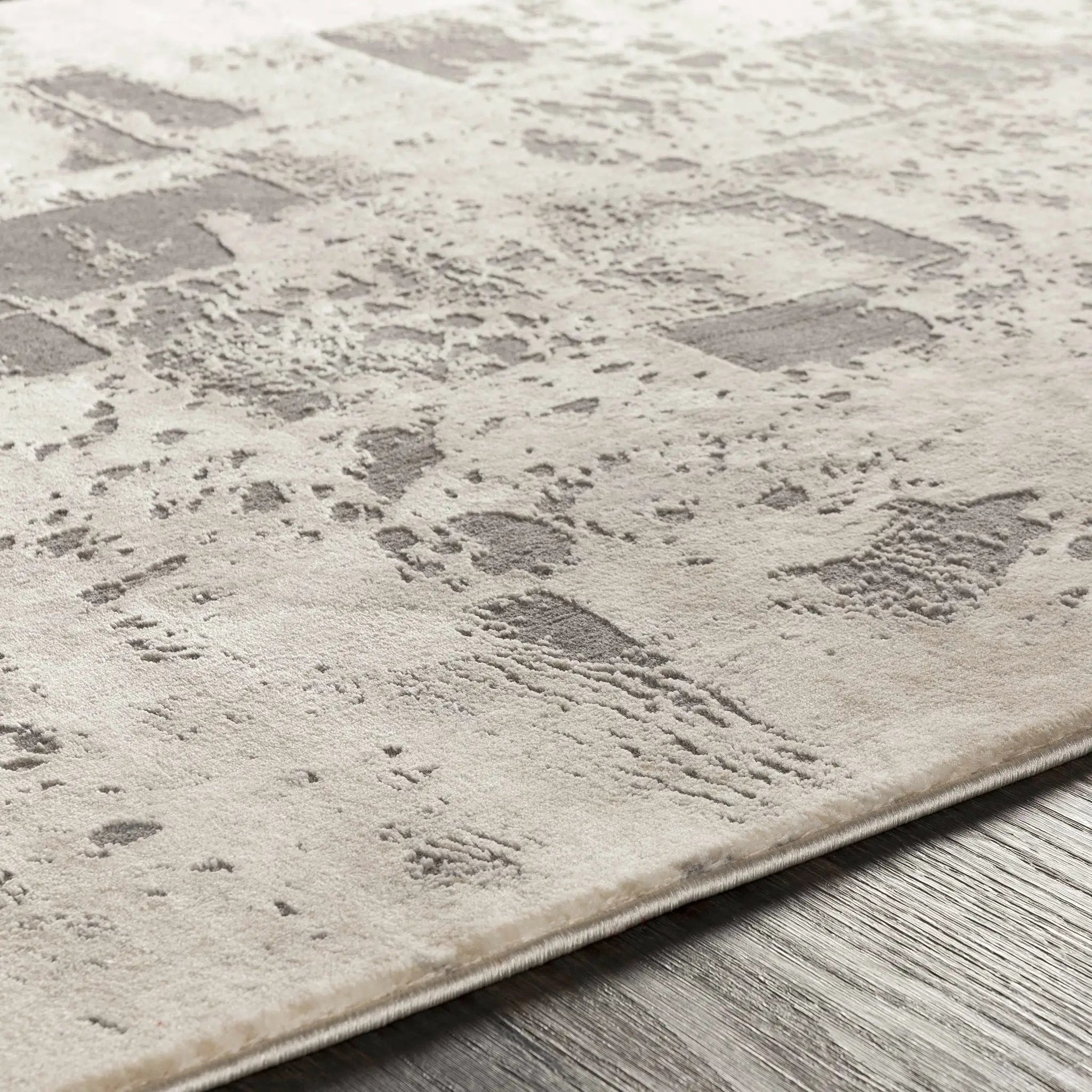 Lares Area Rug - Clearance by Boutique Rugs