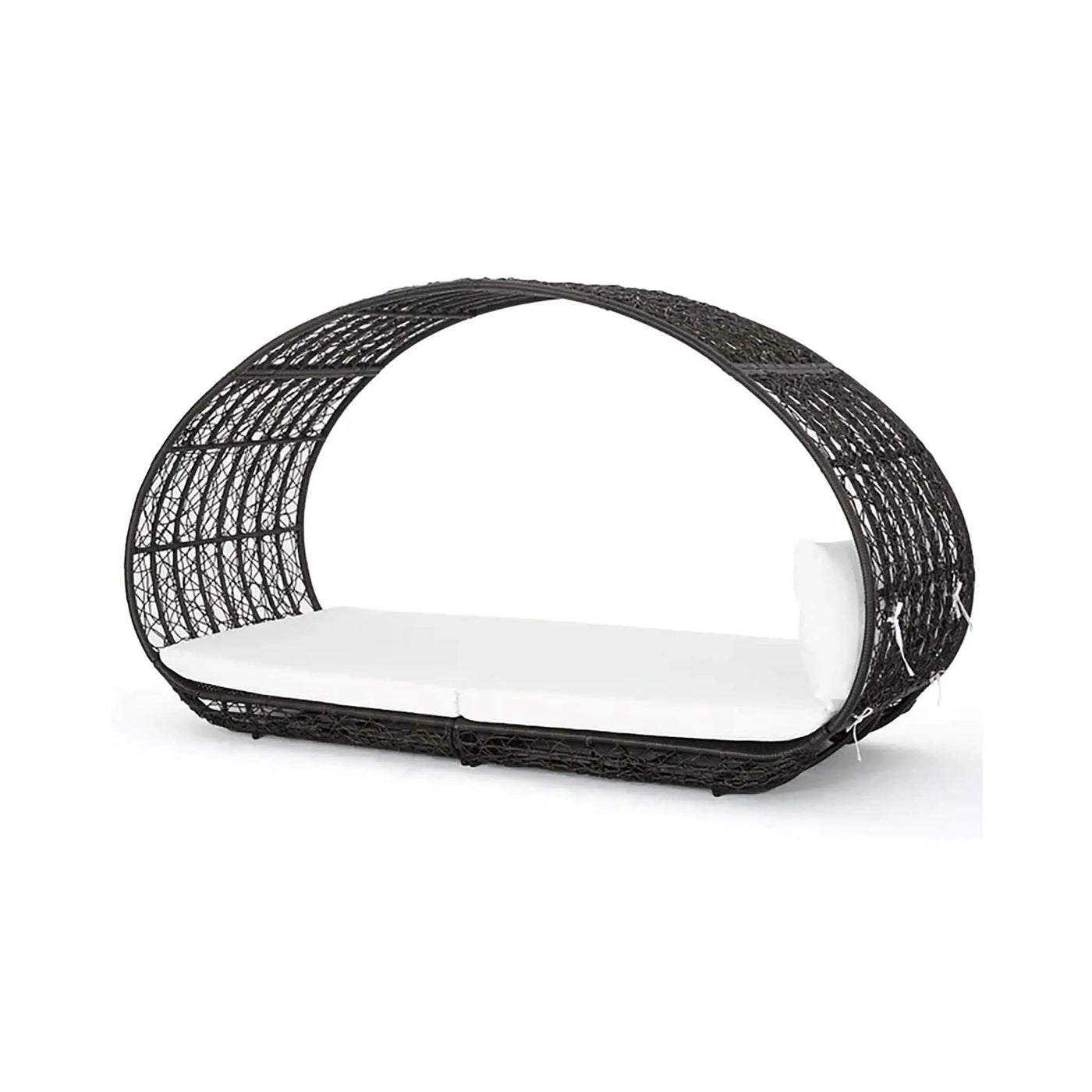Alora Large 2-Person Abigal Outdoor Wicker Daybed With Aluminum Frame And Cushions (SAK23942) by SAKSBY WHOLESALE