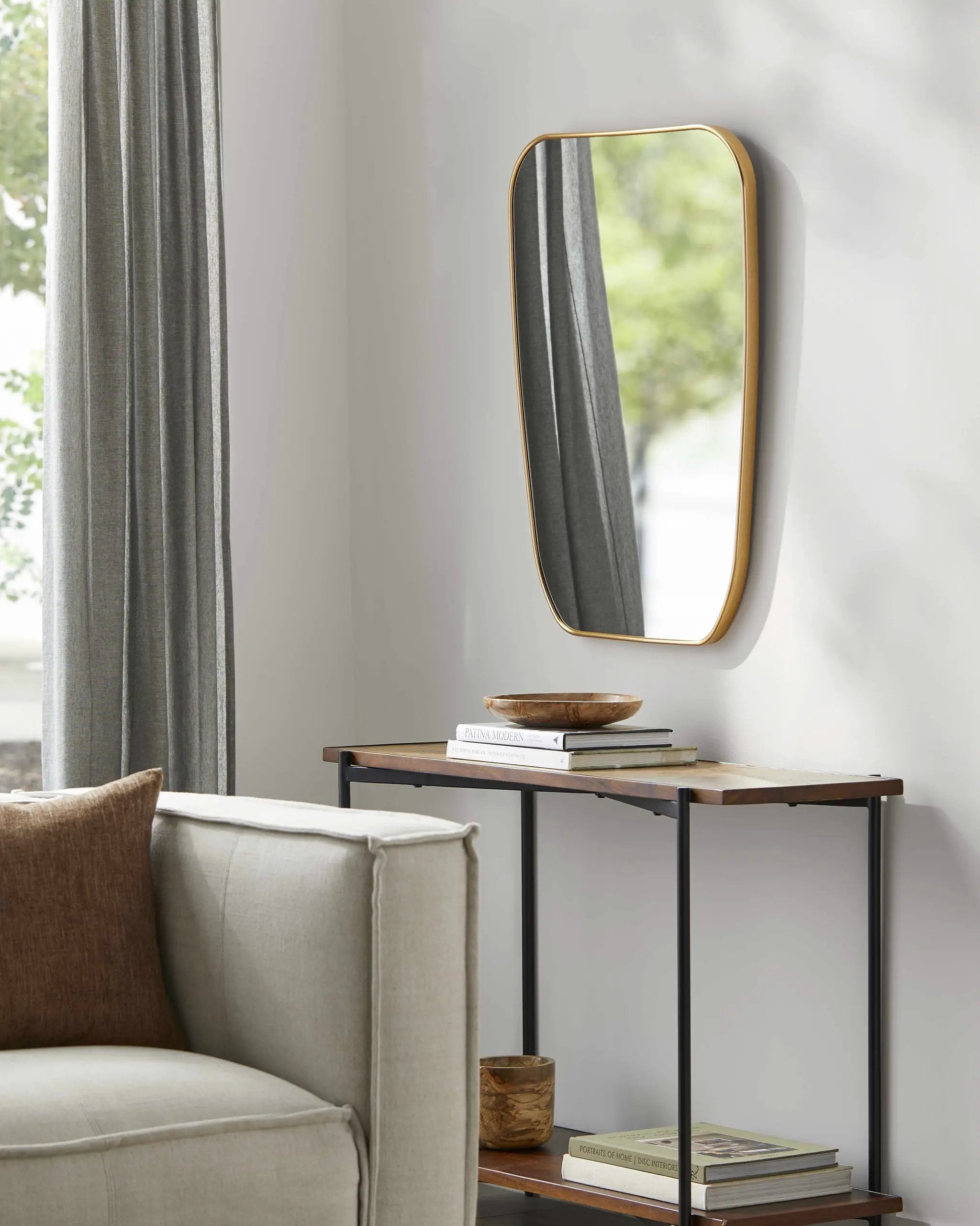 Orbassano Gold Frame Round Mirror - Clearance by Boutique Rugs
