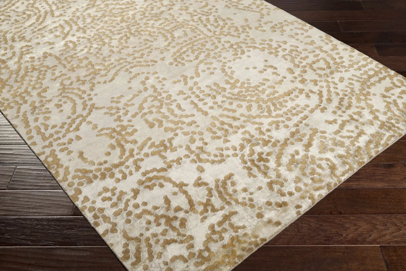 Pensacola Tan Premium Wool&Viscose Rug - Clearance by Boutique Rugs