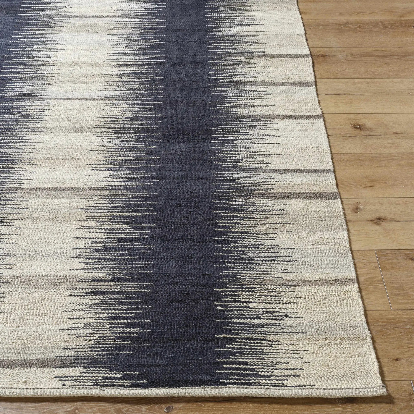 Leala Area Rug - Clearance by Boutique Rugs