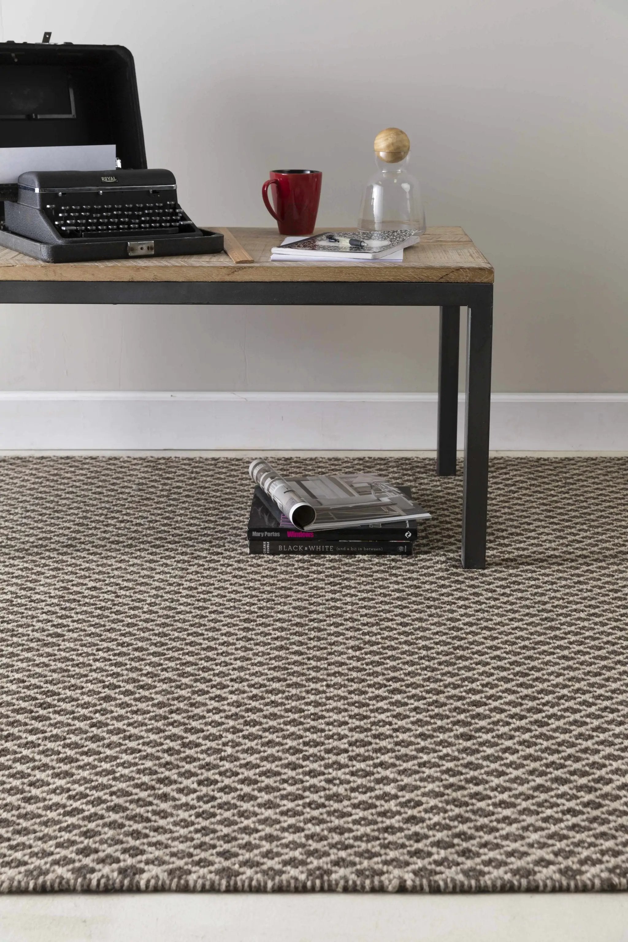 Lingo Brown Trellis Flatweave Rug - Clearance by Boutique Rugs