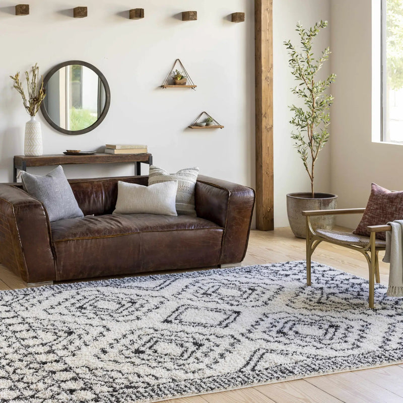 Lloydminster Area Rug - Clearance by Boutique Rugs