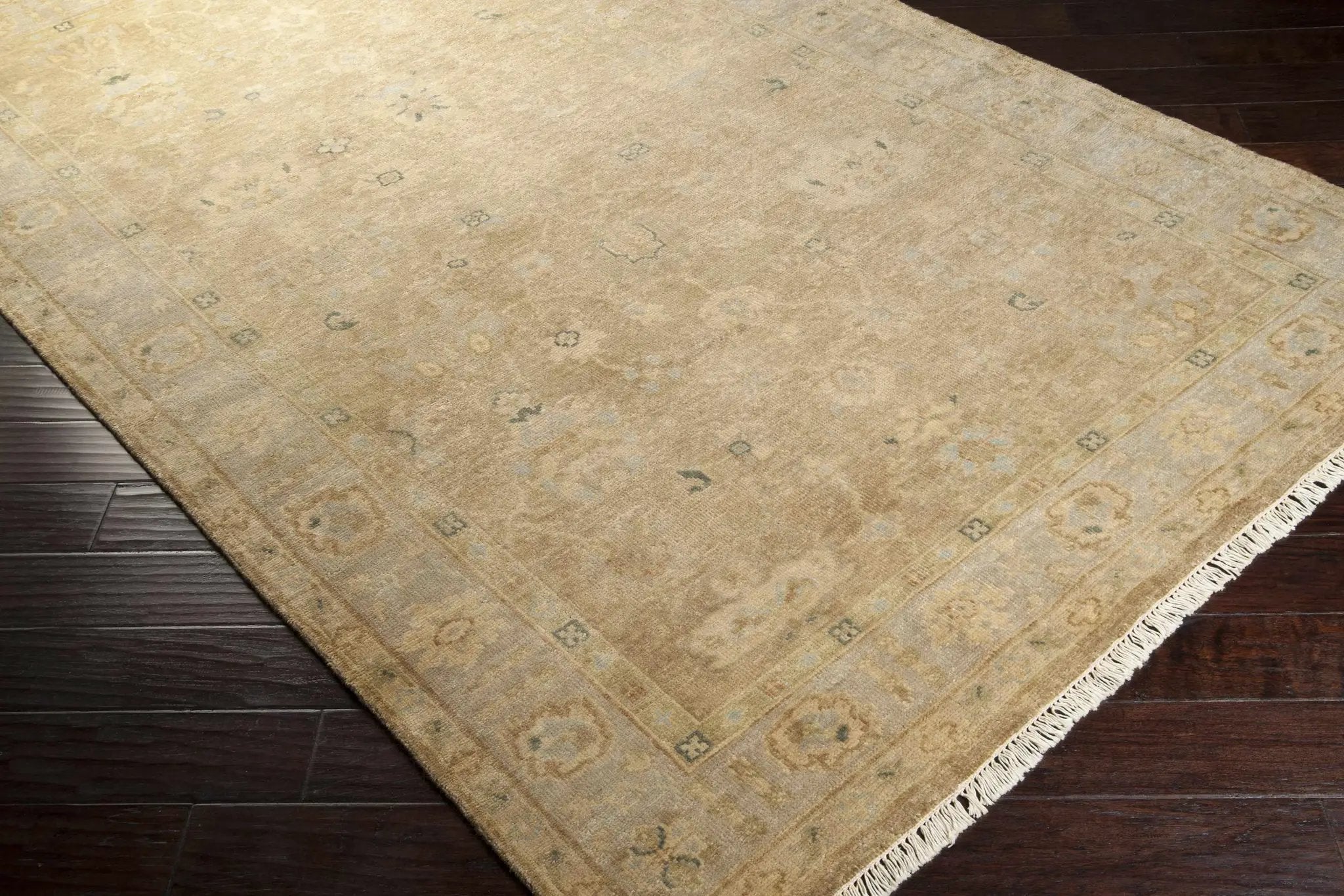 Lockney Carpet - Clearance by Boutique Rugs
