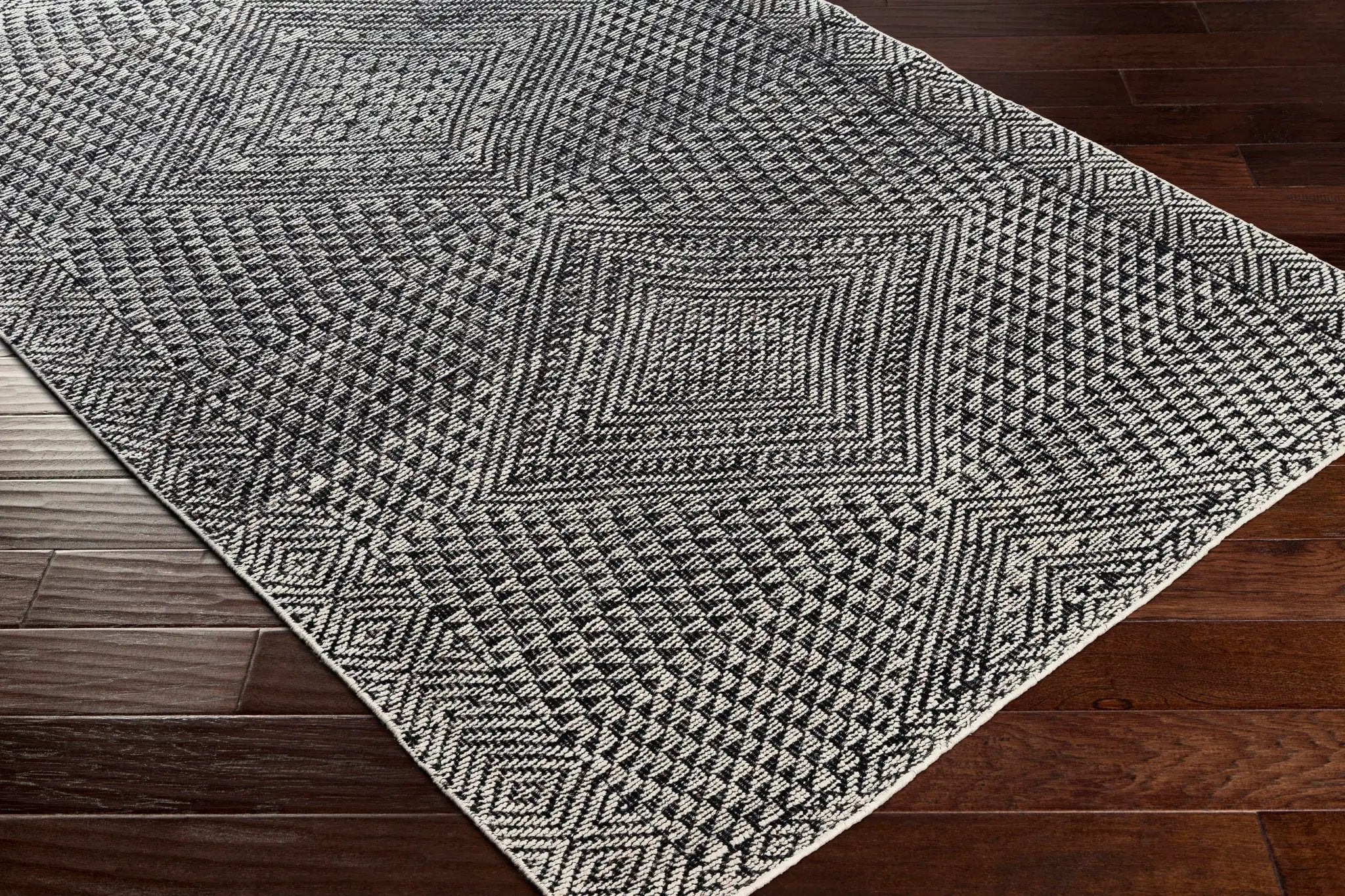 Londontowne Area Carpet - Clearance by Boutique Rugs