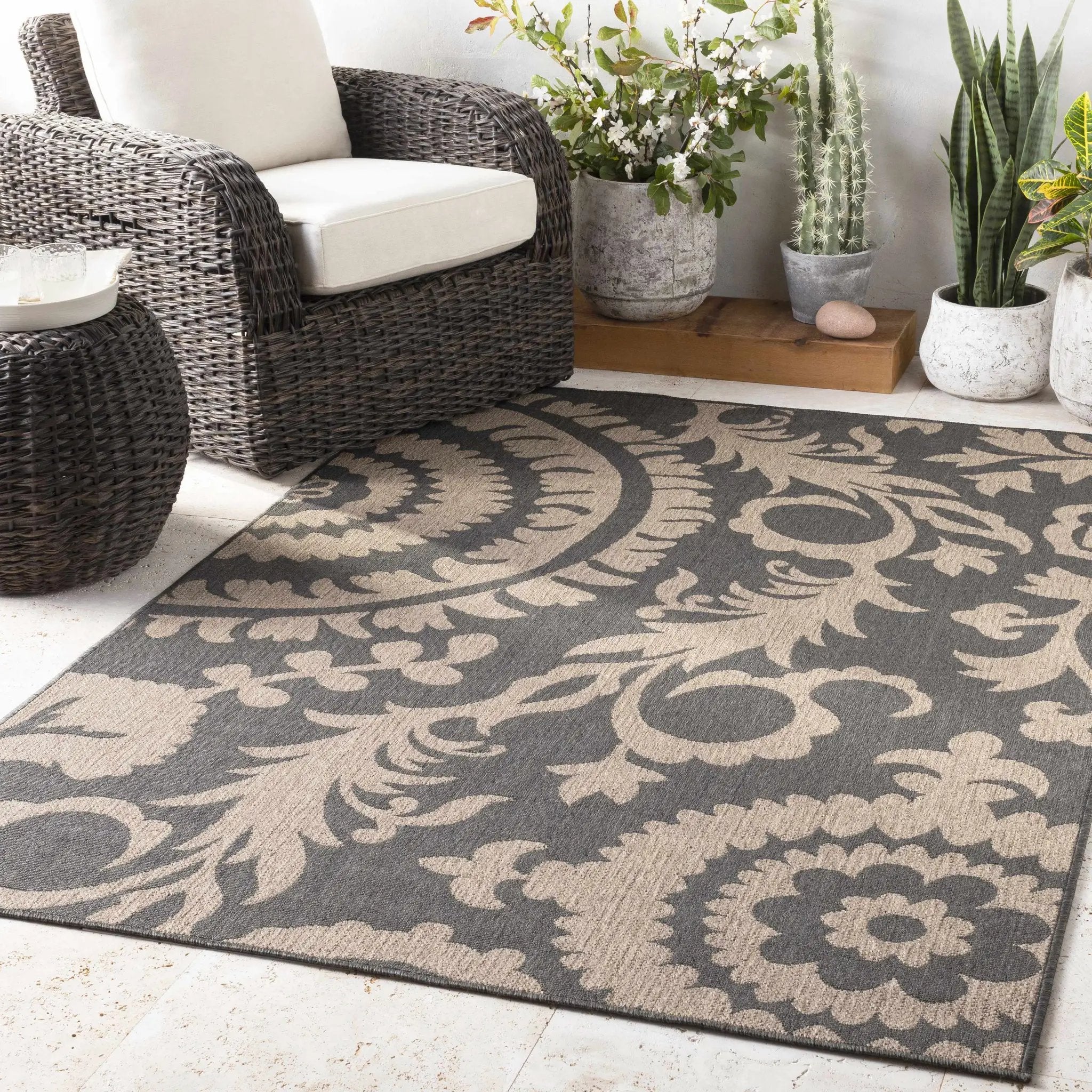 Loughton Outdoor Area Rug - Clearance by Boutique Rugs