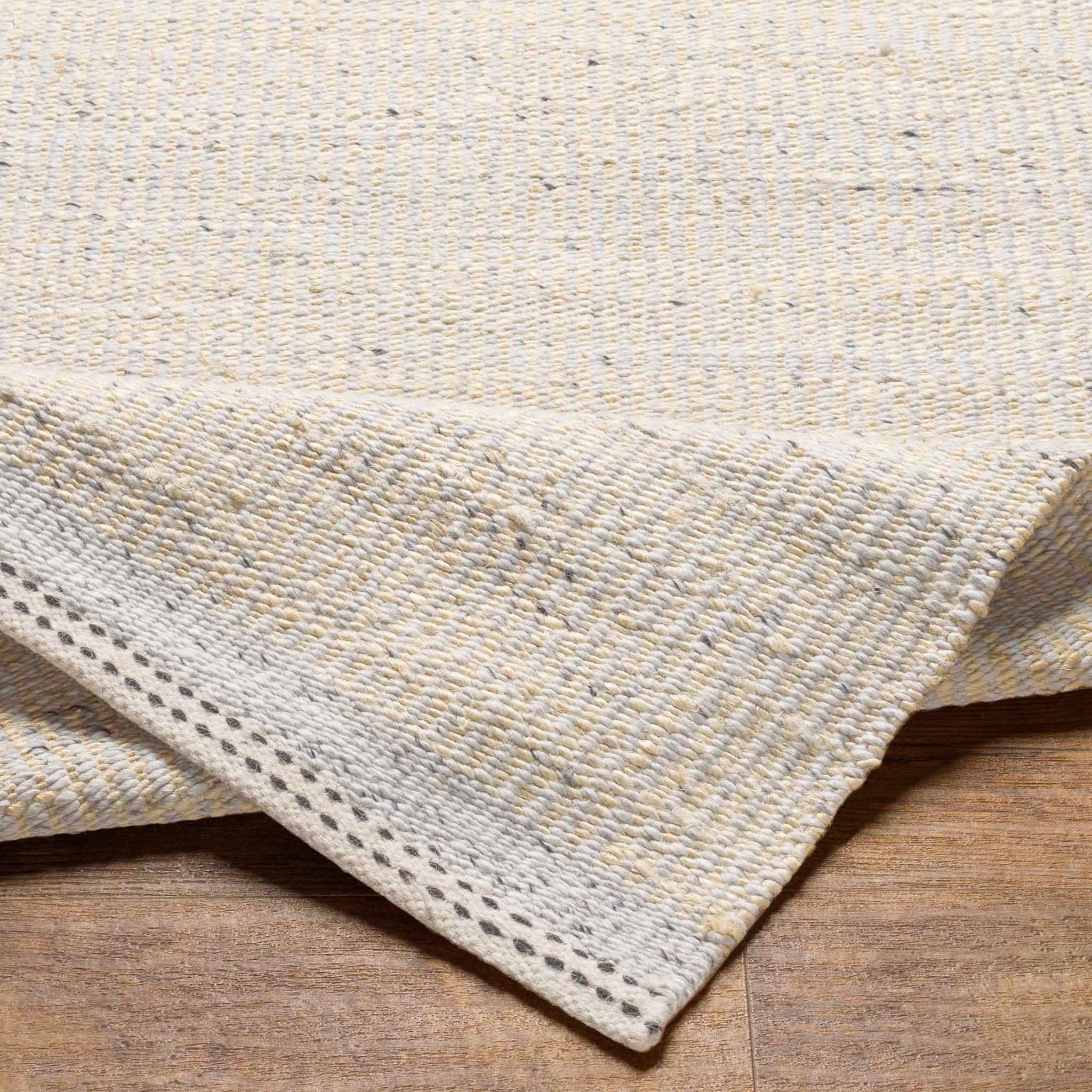 Lumatil Area Rug - Clearance by Boutique Rugs