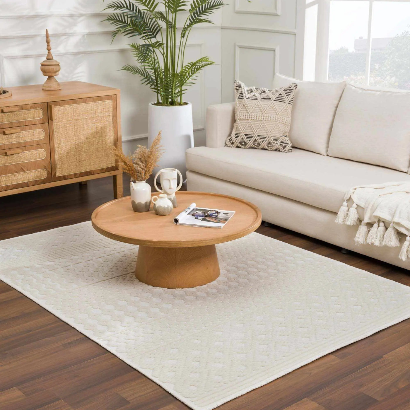 Drago White Washable Area Rug by Boutique Rugs