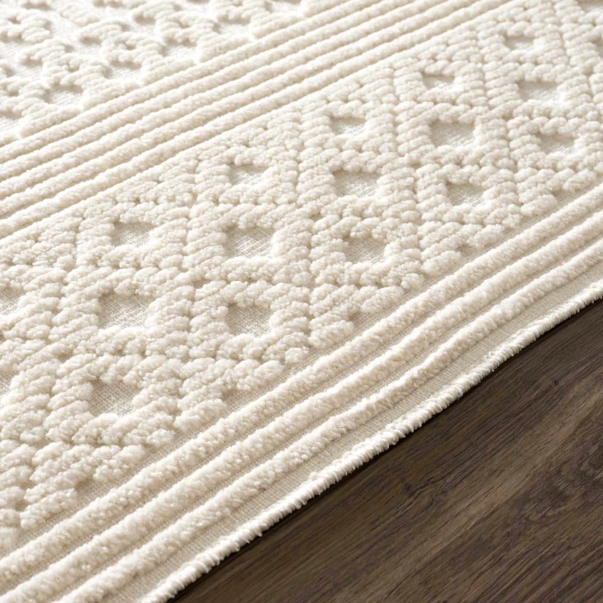 Drago White Washable Area Rug by Boutique Rugs