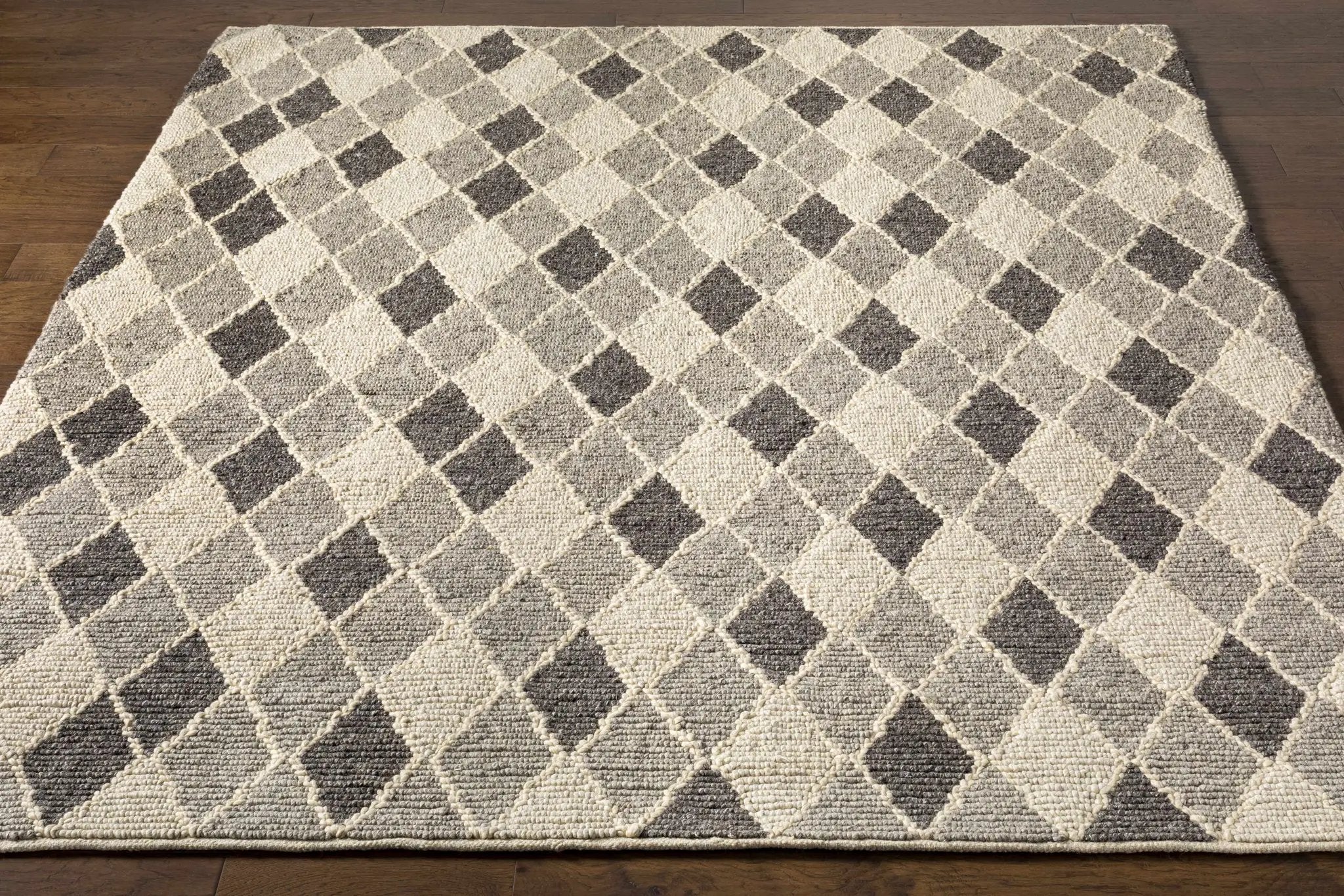 Madden Premium Rug - Clearance by Boutique Rugs