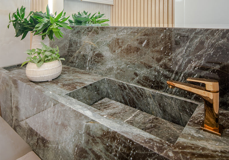 Madeirus Polished Quartzite Slab Random room scene