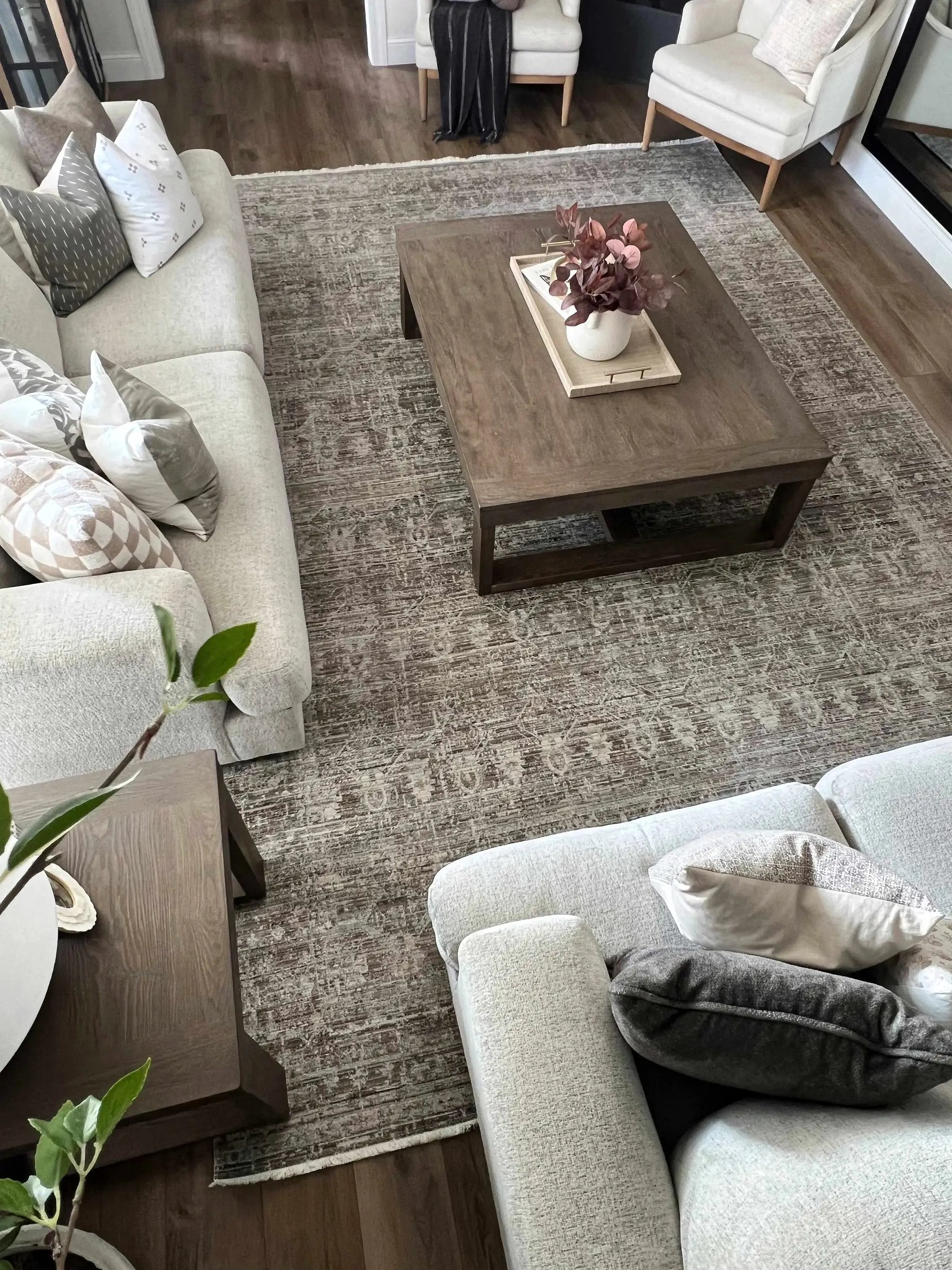 Margaret Outdoor Machine Woven Becki Owens x LIVABLISS BOMG-2311 Washable Area Rug by Boutique Rugs