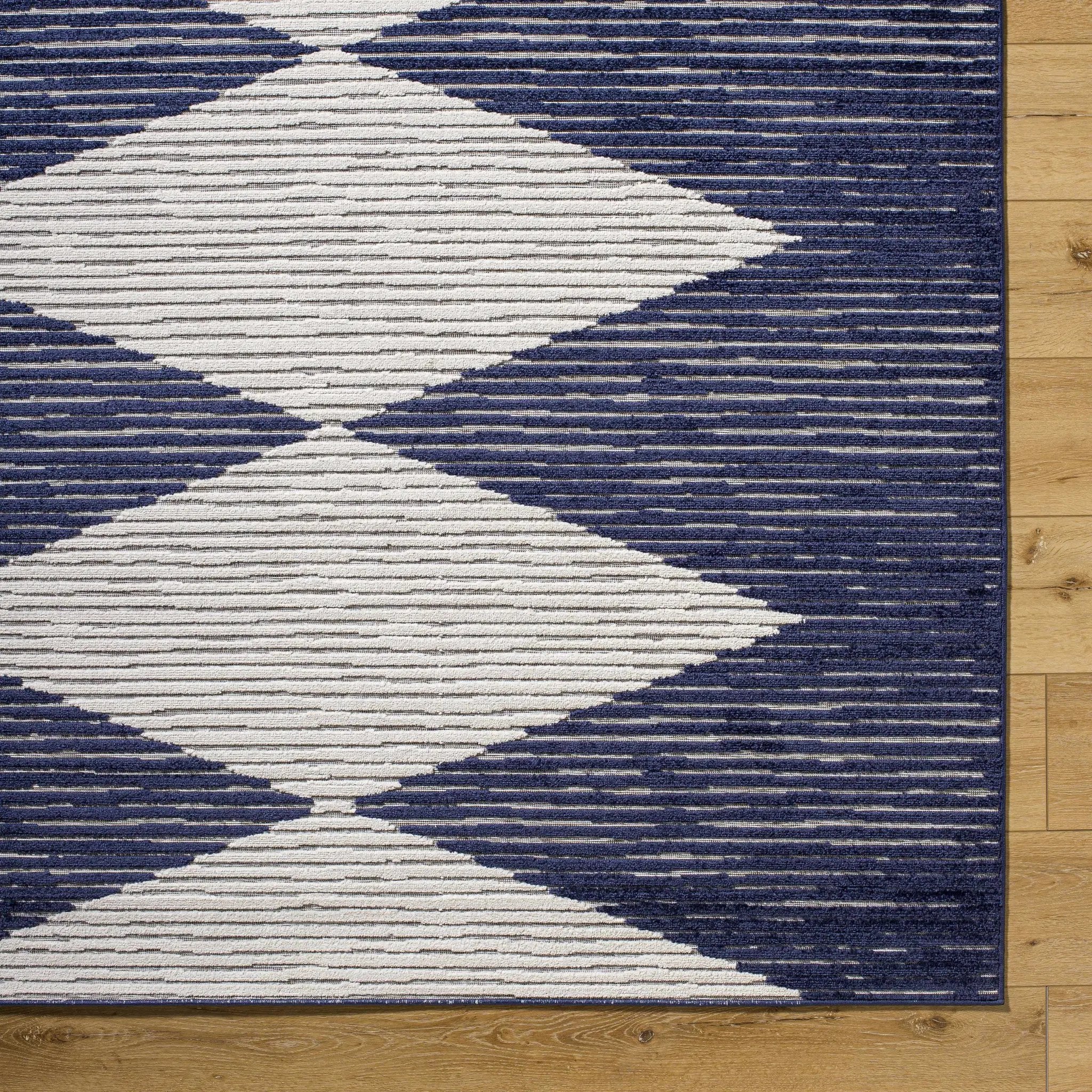 Masantol 3D Outdoor Area Rug - Clearance by Boutique Rugs
