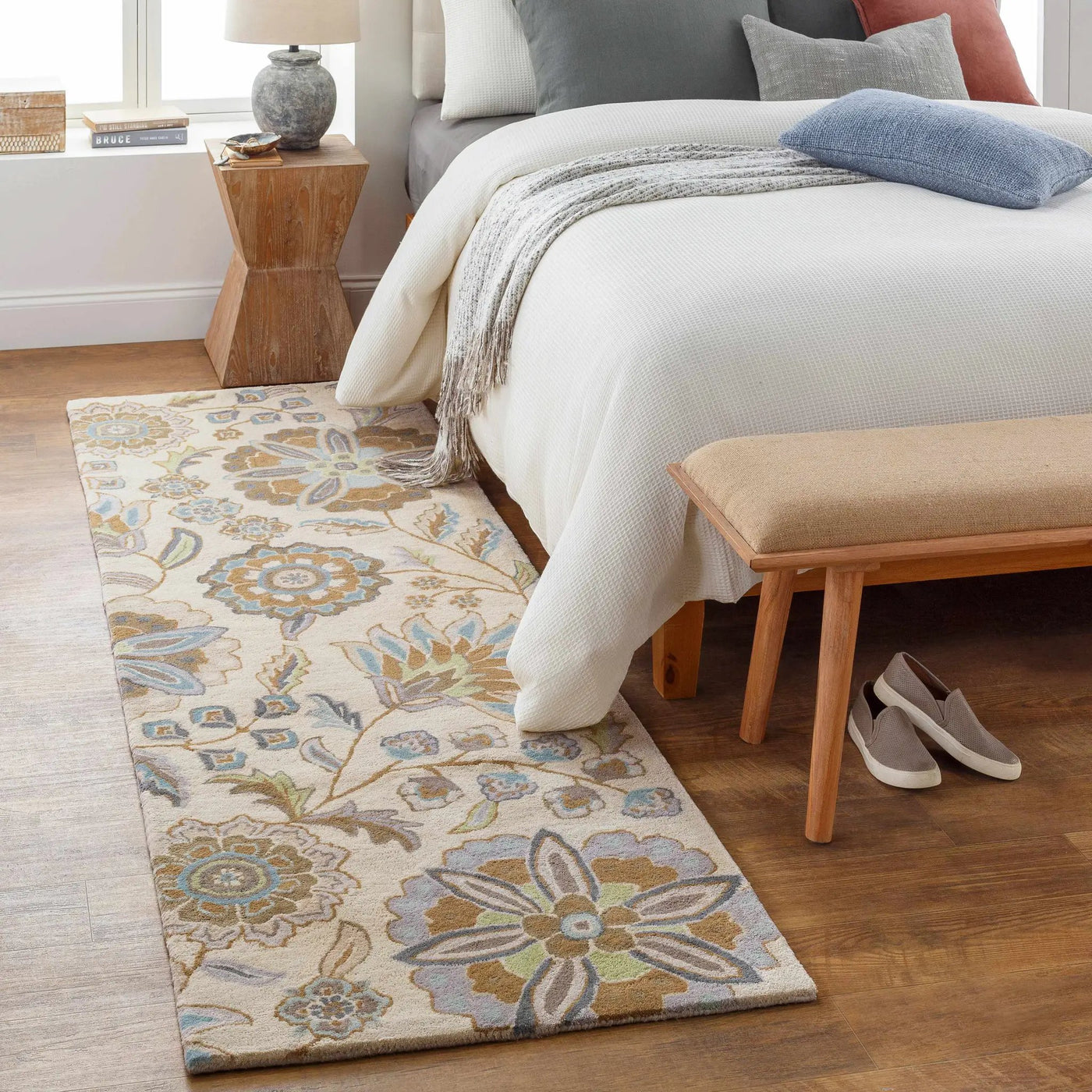 Mack Floral Wool Area Carpet by Boutique Rugs