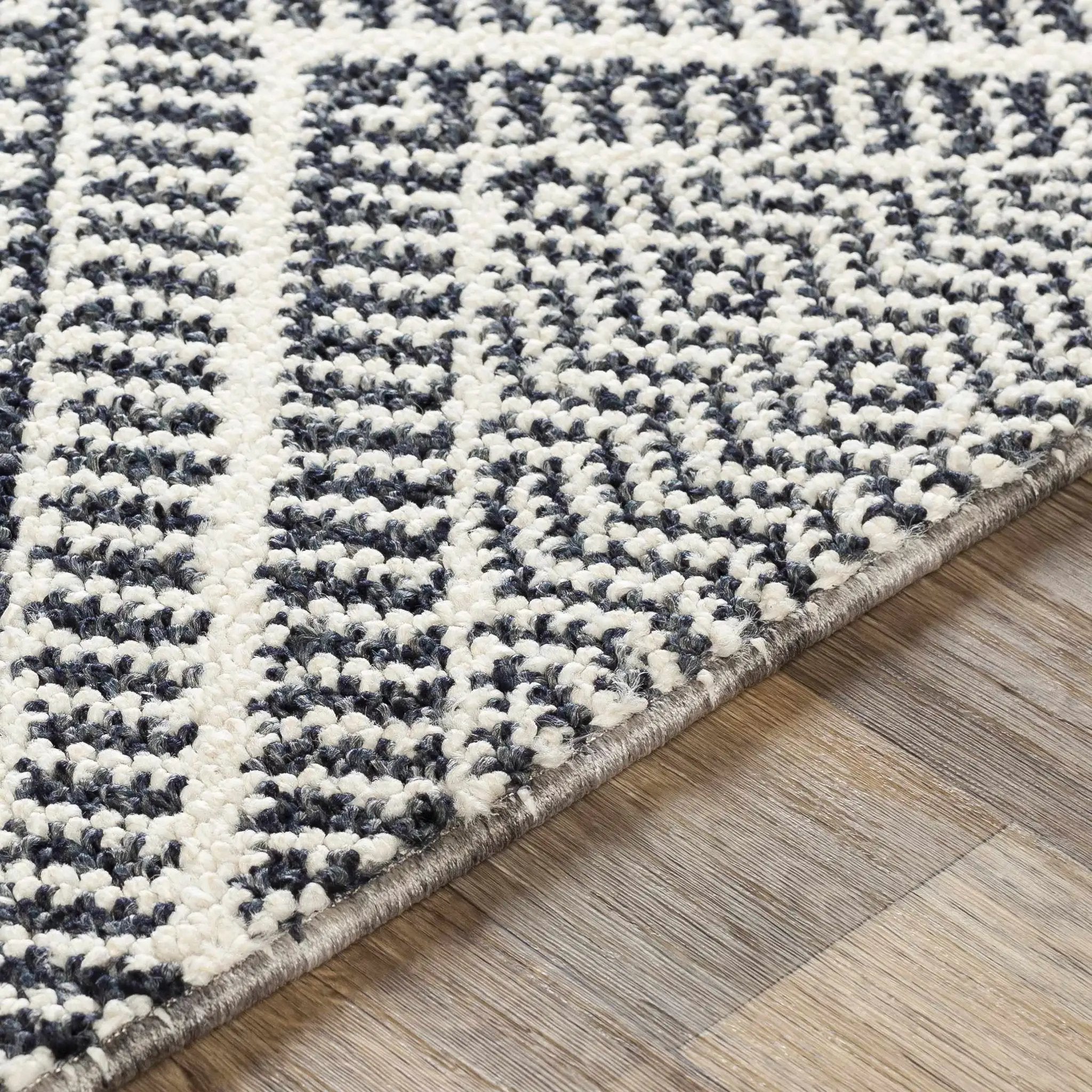 Madison Black&White Area Rug - Clearance by Boutique Rugs