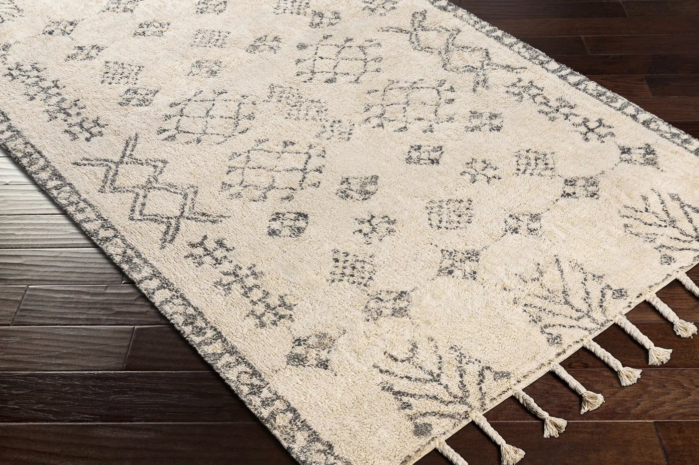 Mecca Area Rug - Clearance by Boutique Rugs