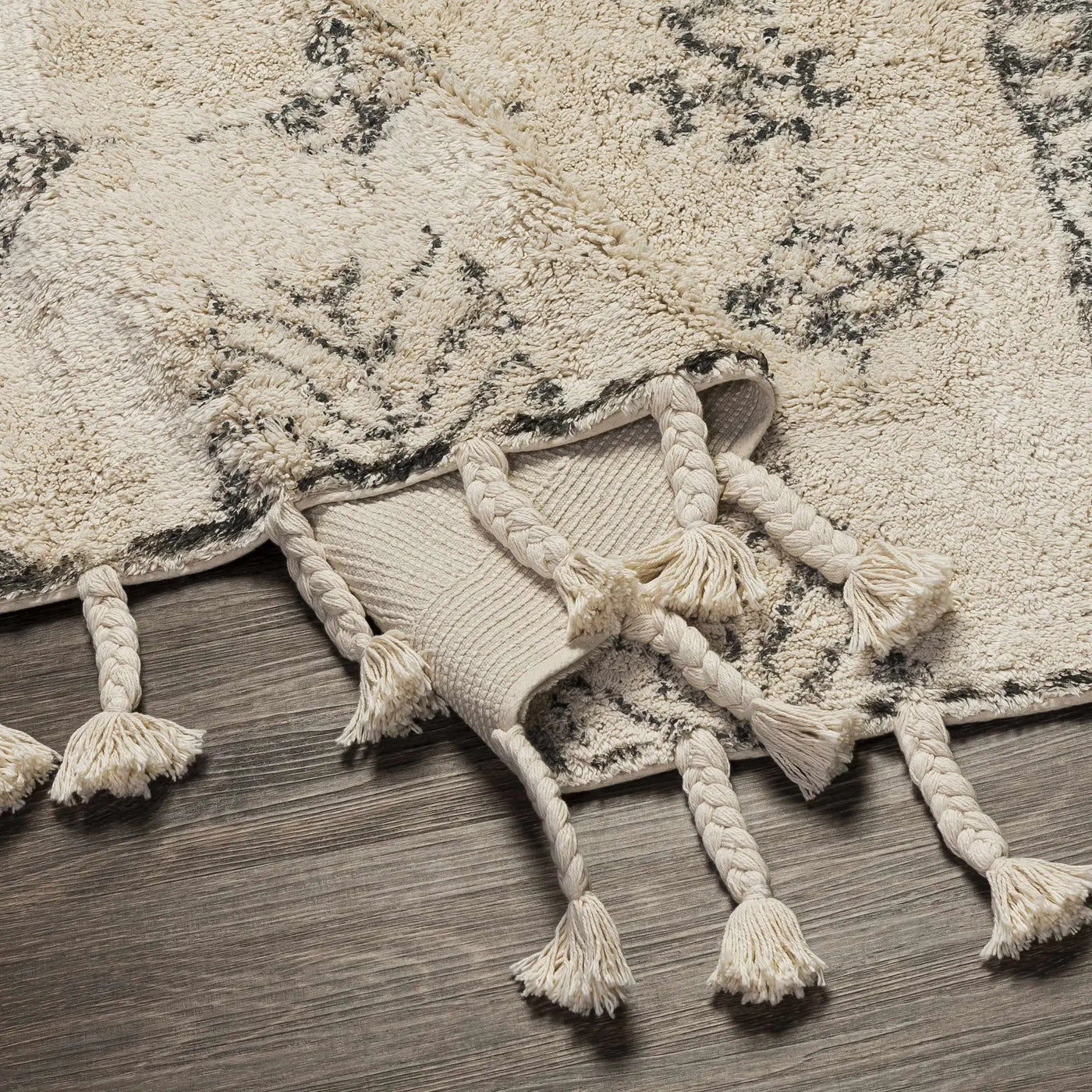Mecca Area Rug - Clearance by Boutique Rugs