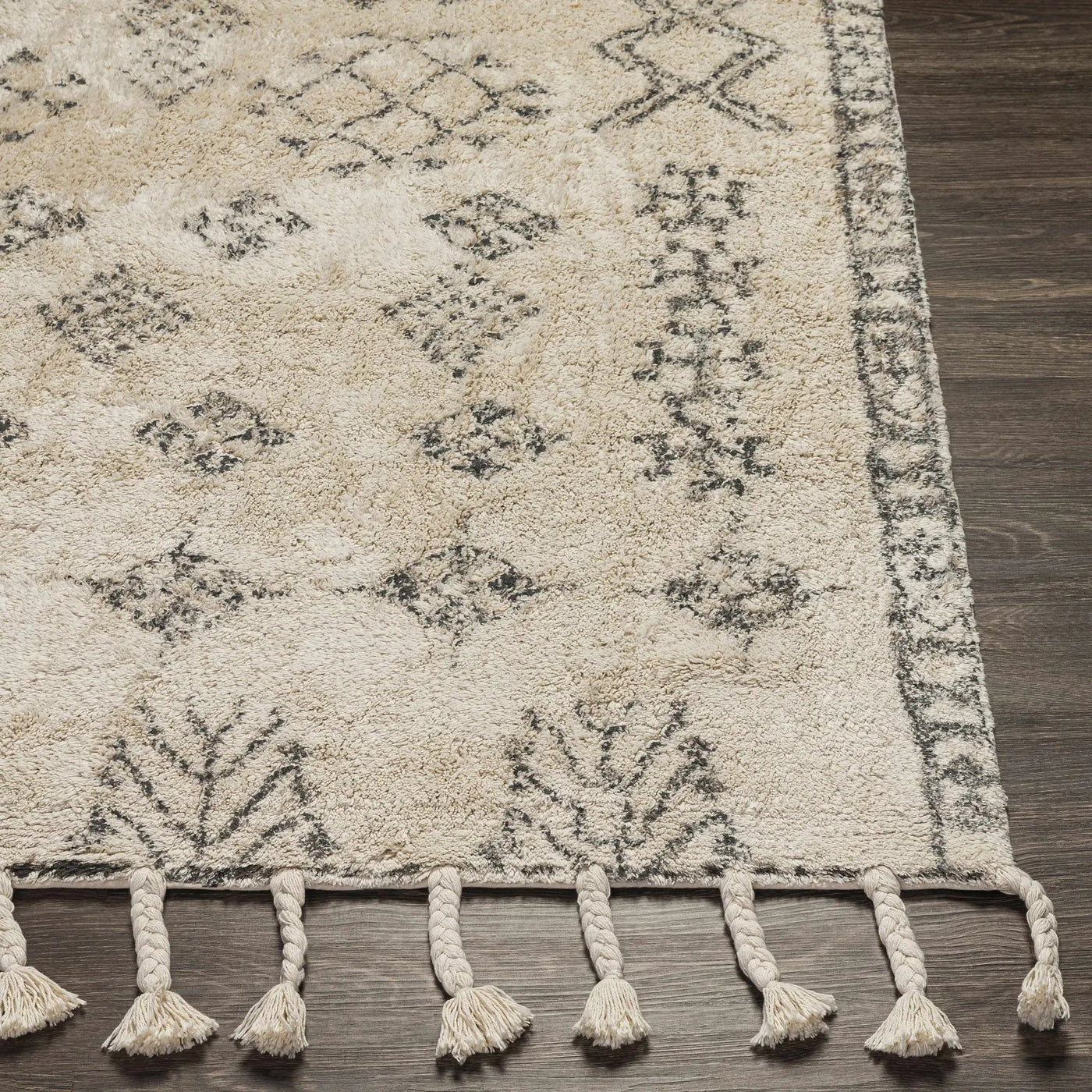Mecca Area Rug - Clearance by Boutique Rugs