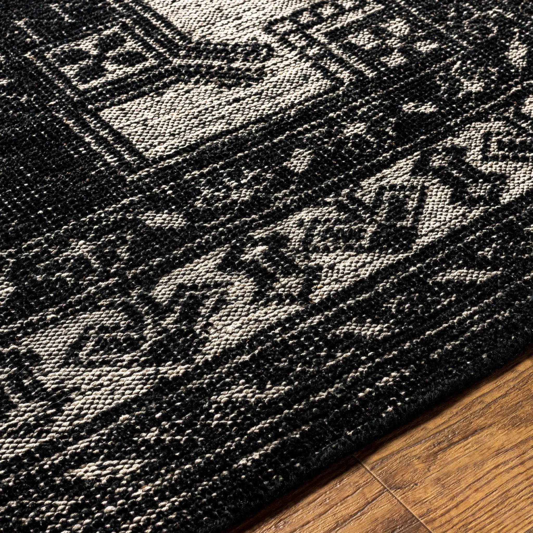 Minapan Premium Area Rug - Clearance by Boutique Rugs