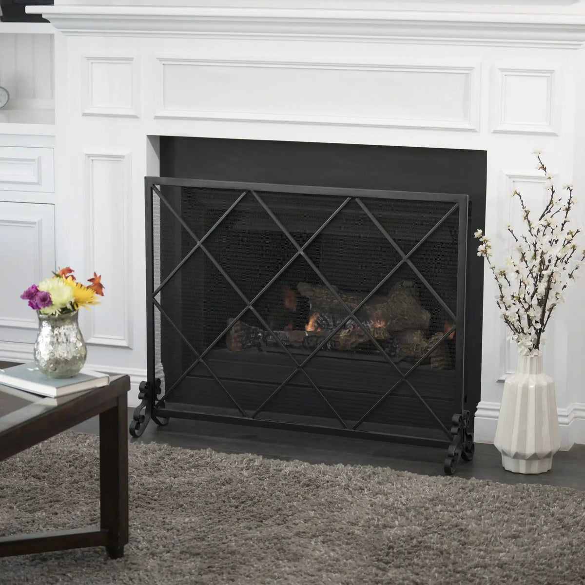 Minimalist Single Panel Iron Fireplace Screen with Diamond Design, photo 4 of 4