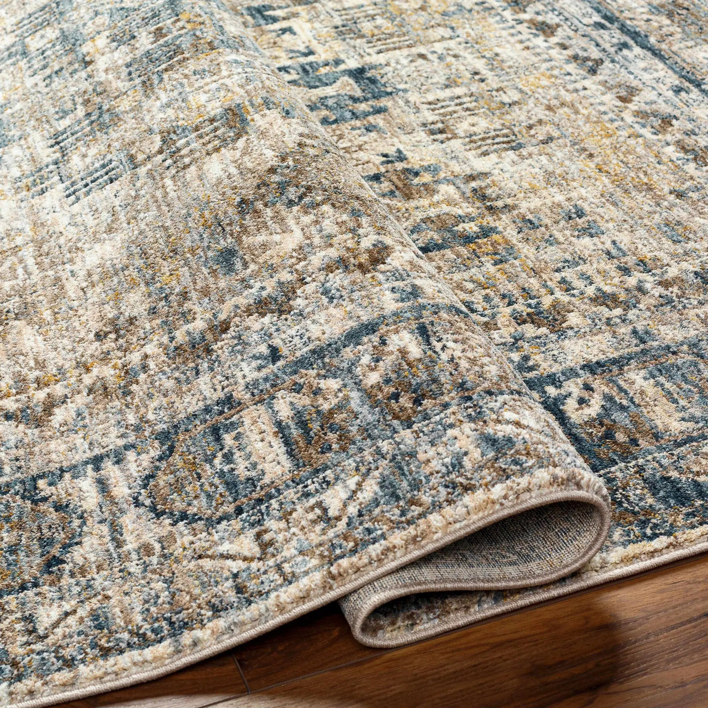 Mundesley Area Rug by Boutique Rugs