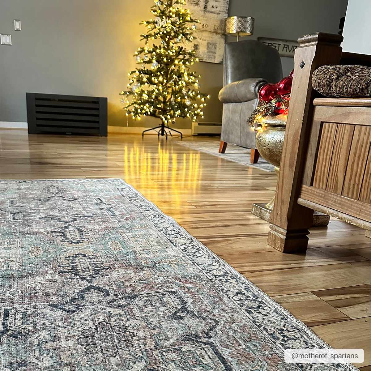 Green Nisa Tumble Dry Washable Rug by Boutique Rugs